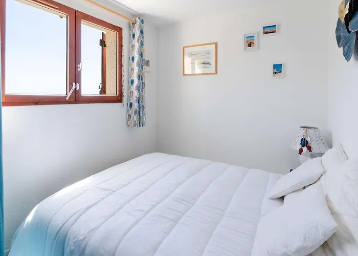 Διαμέρισμα T2 Avec Balcon, Parking Prive, Petit Animal Admis - Fr-1-409-266 Fleury (Aude)