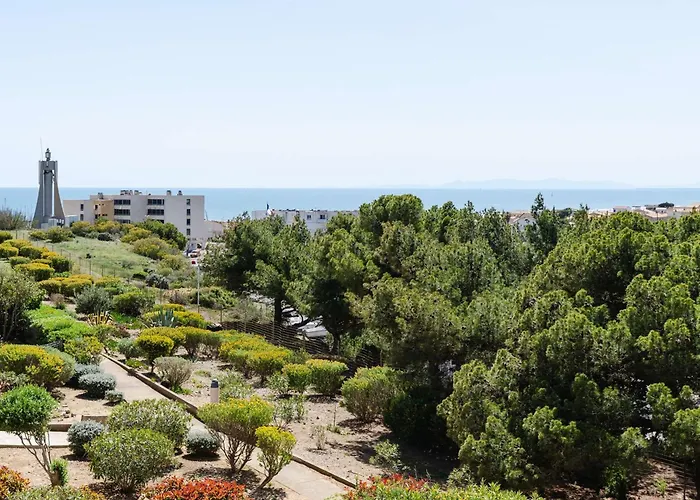 T2 Avec Balcon, Parking Prive, Petit Animal Admis - Fr-1-409-266 Fleury (Aude)
